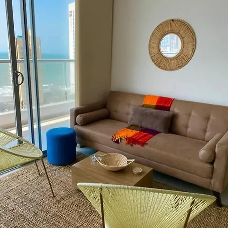 Apartamento !nuevo, Lujoso Y Vista Al Mar ! *