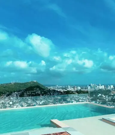 !nuevo, Lujoso Y Vista Al Mar ! * Cartagena
